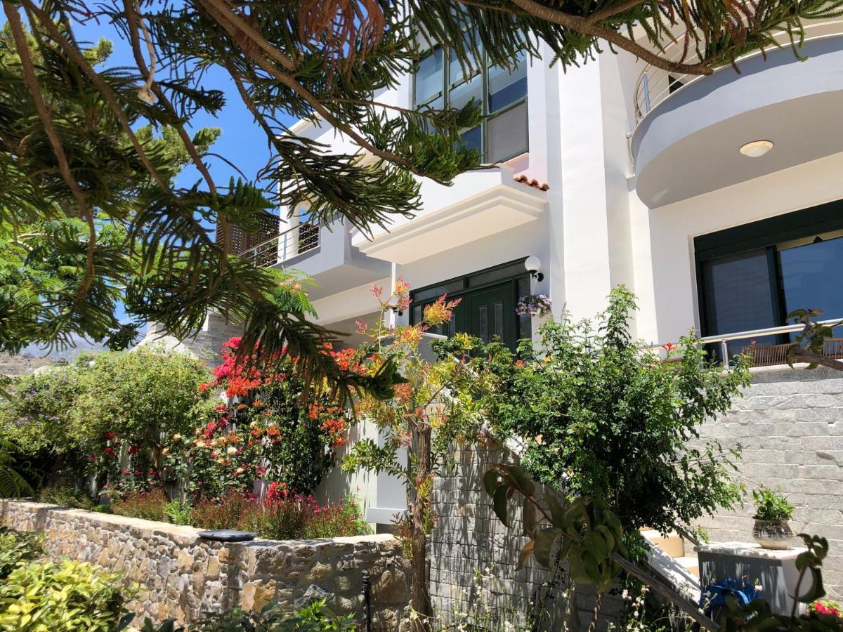 Paradisos Luxury Villas Next To Beach Koutsourás Extérieur photo
