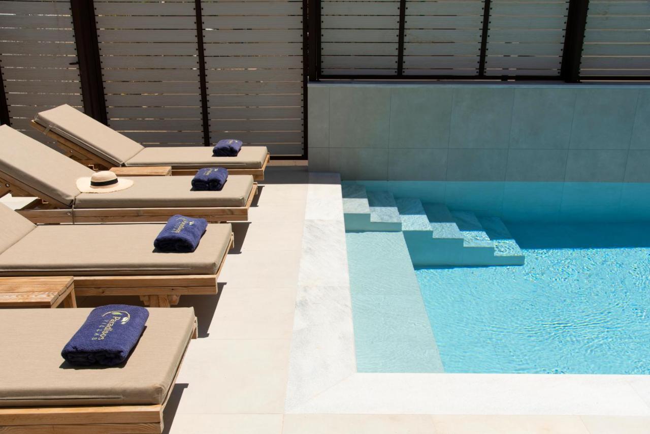 Paradisos Luxury Villas Next To Beach Koutsourás Extérieur photo